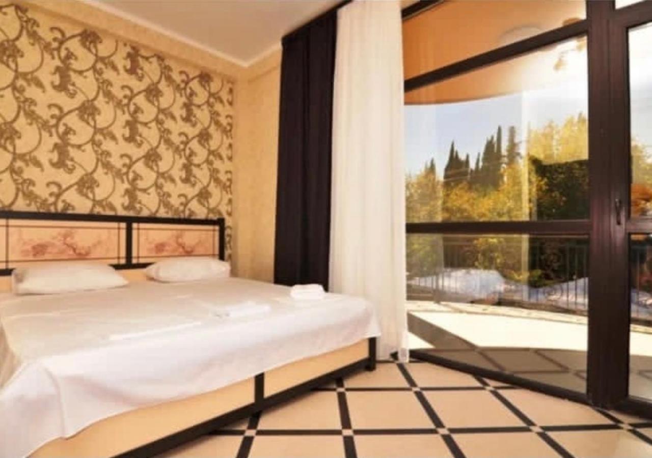 Коралл - Coral Sea Hotel トゥサンドリプシュ エクステリア 写真