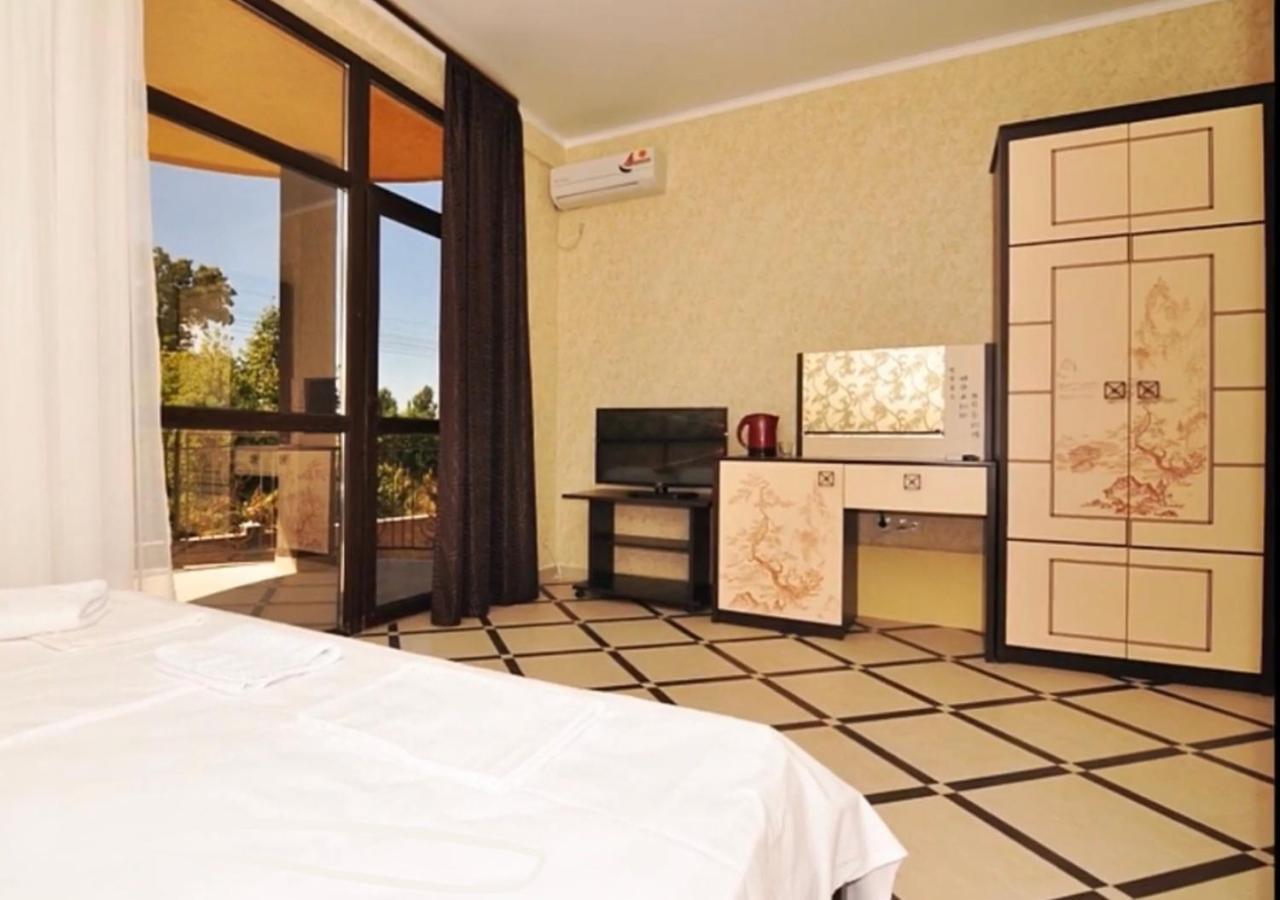 Коралл - Coral Sea Hotel トゥサンドリプシュ エクステリア 写真