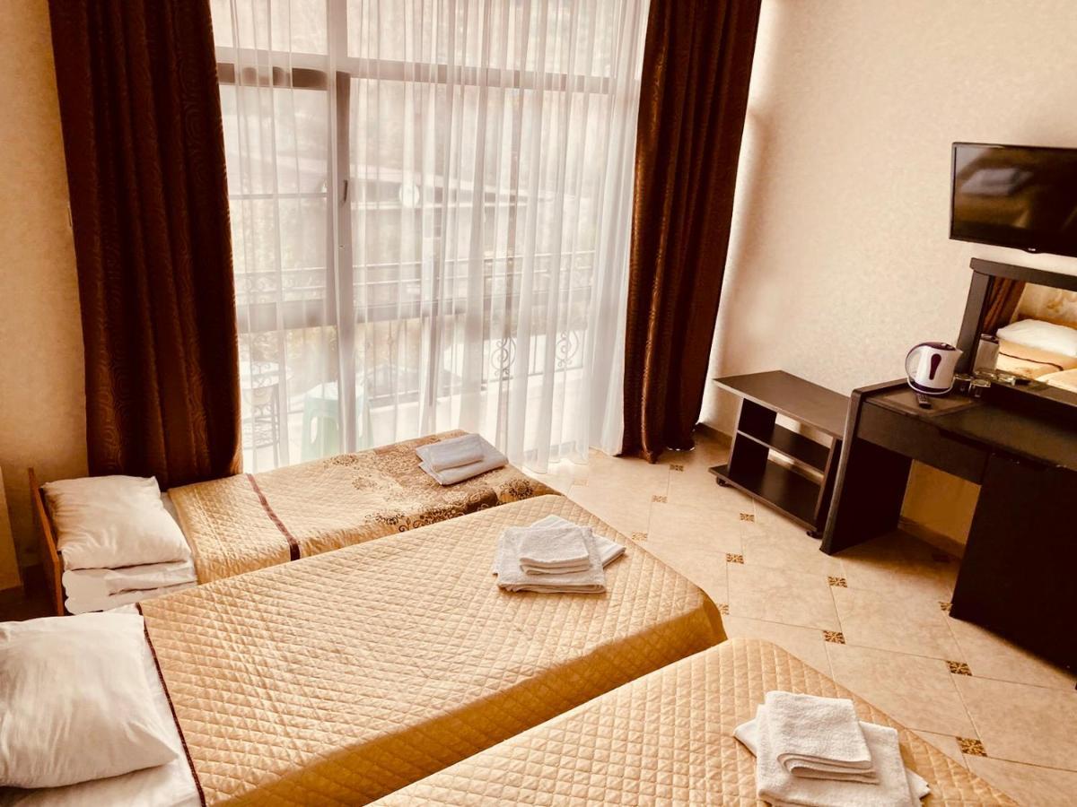 Коралл - Coral Sea Hotel トゥサンドリプシュ エクステリア 写真